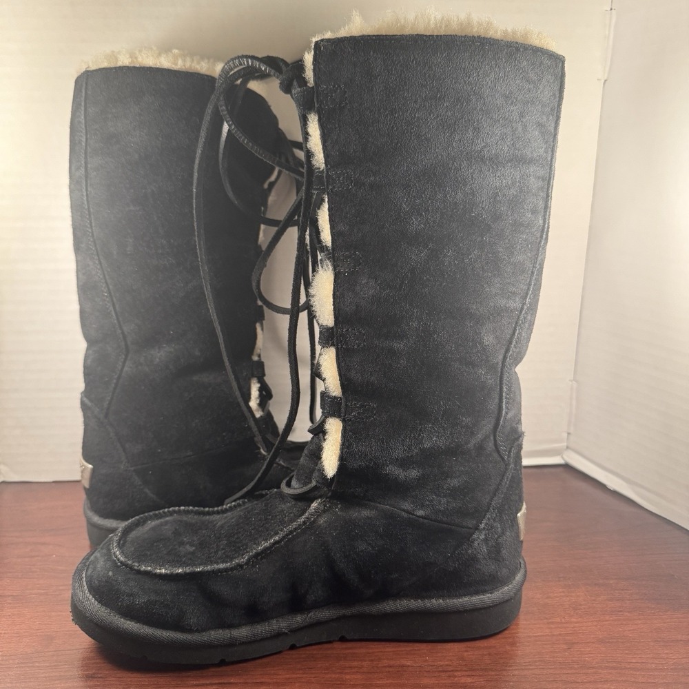 Ugg Australia Uptown II S/N 5190 Tall Black Lace Up Sheepskin Boot SZ 8 NWOT